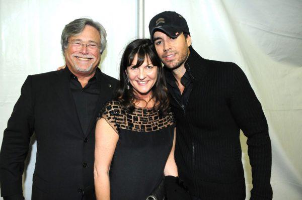 Micky and Madeleine Arison and Enrique Iglesias