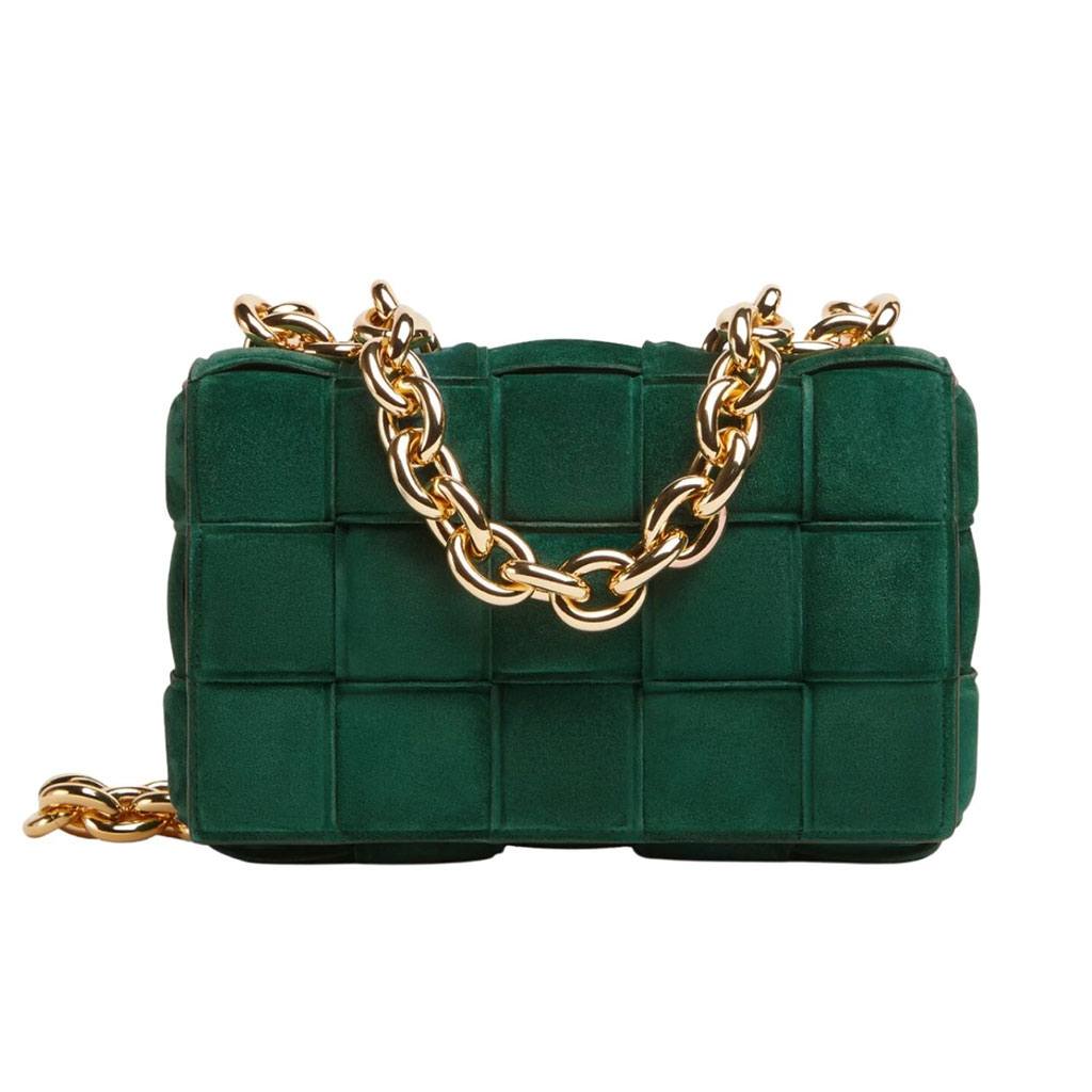 Chain Cassette bag in emerald green.