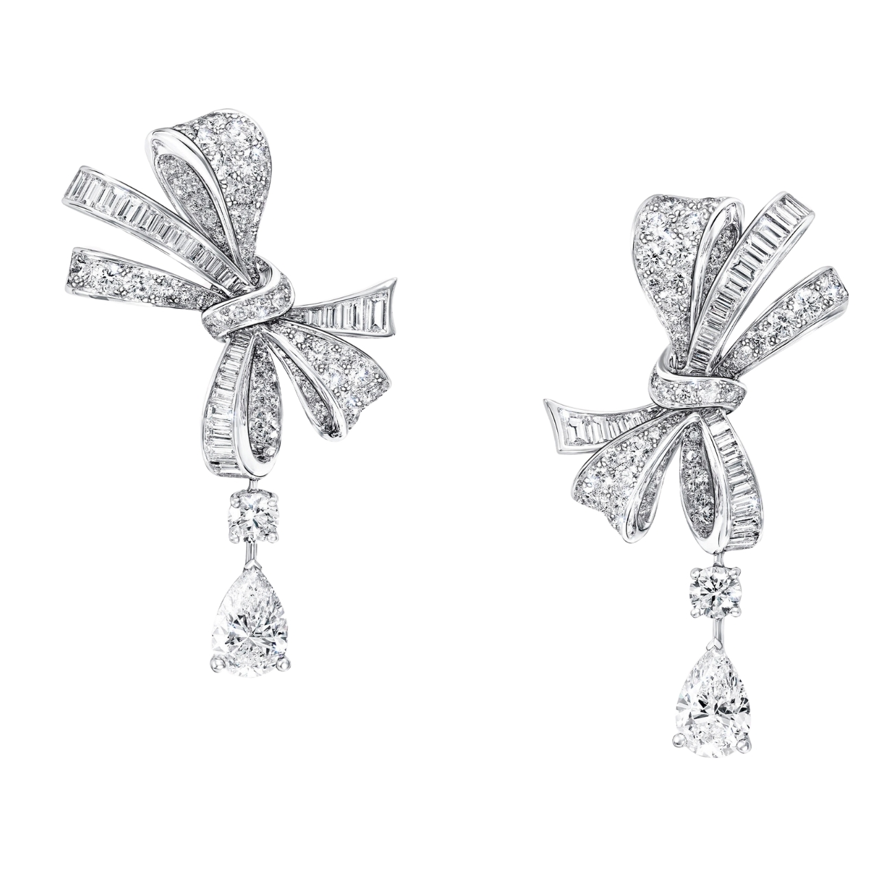 Graff tilda’s box collection diamond drop earrings